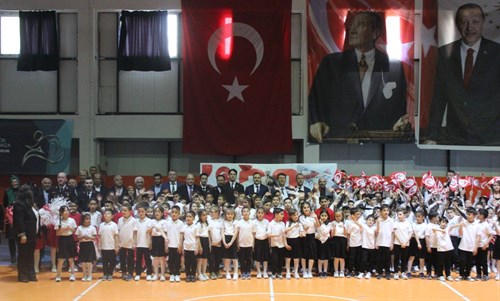 23 Nisan Ulusal Egemenlik ve Çocuk Bayramı Coşkuyla Kutlandı